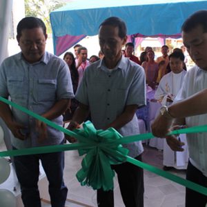 Ribbon cutting. Hon. Mayor Peter Cua, Mr. Benjamin Completo, and Mr. Victor Bernal graced the event. Rev. Fr. Reynaldo Pabillian, Jr. officiated the blessing of the new building.